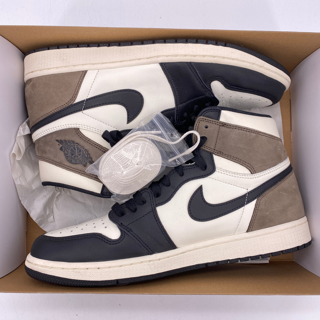 Air Jordan 1 Retro High "Dark Mocha" 2020 Used Size 12.5