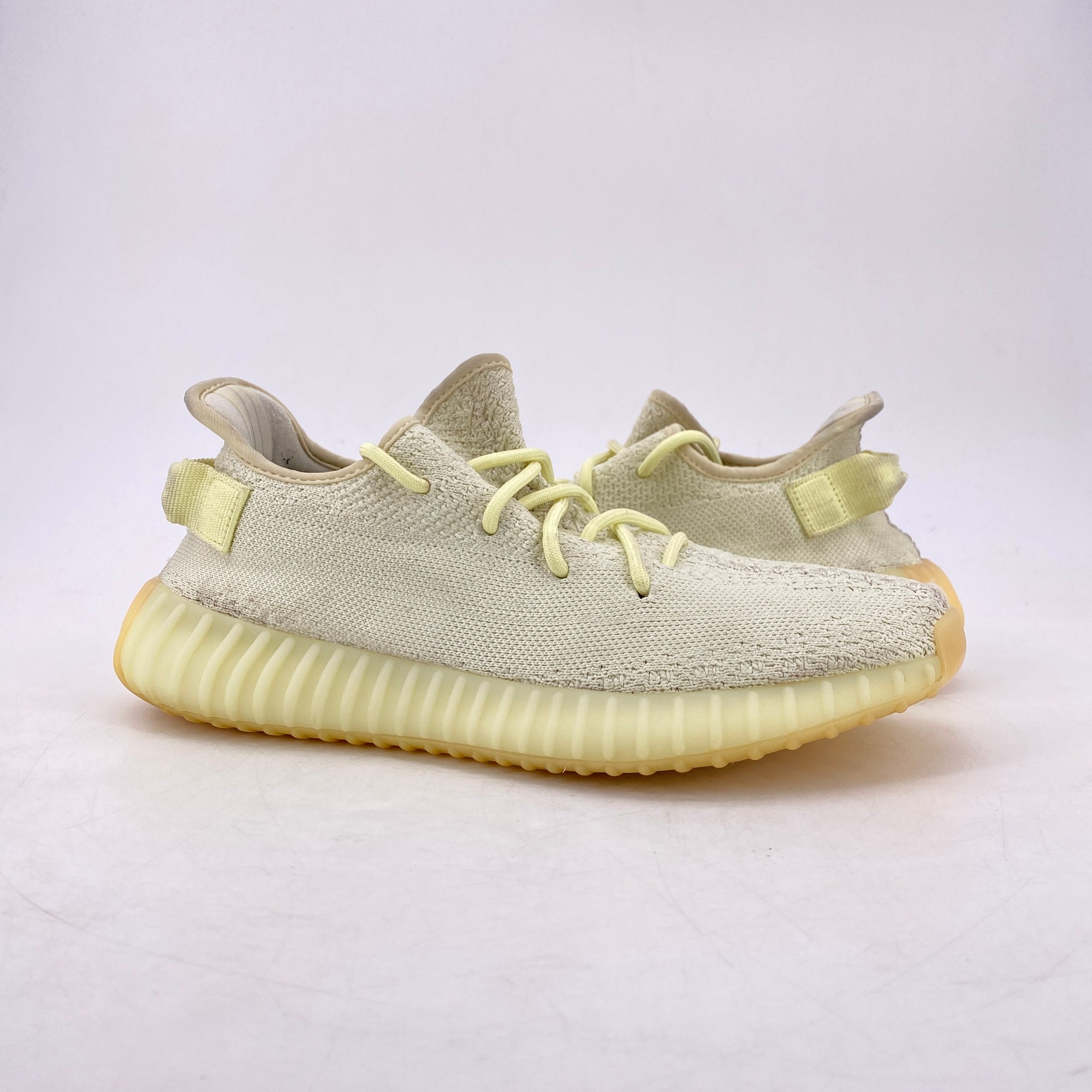 Yeezy 350 v2 &quot;Butter&quot; 2018 Used Size 8.5