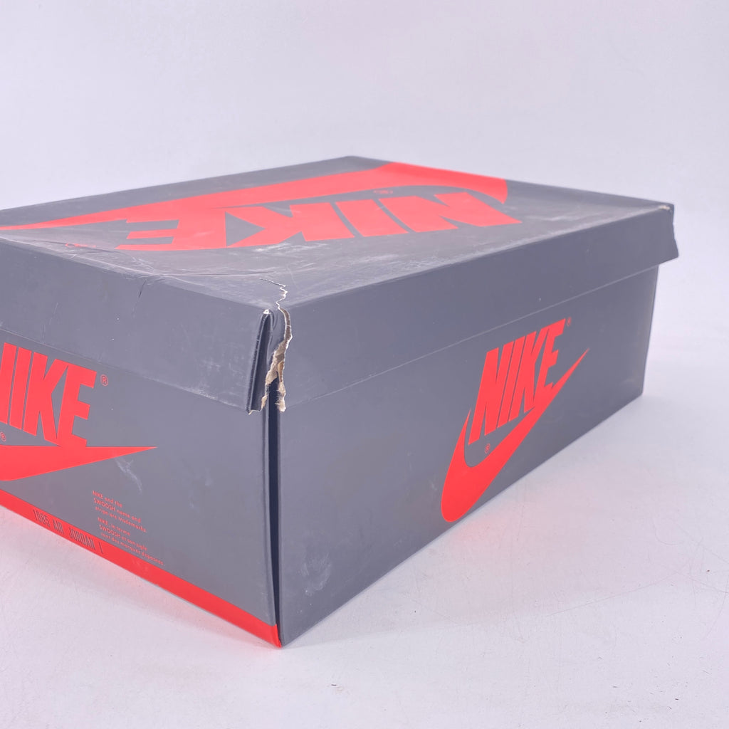 Air Jordan 1 Retro High OG "Mocha" 2020 Used Size 14
