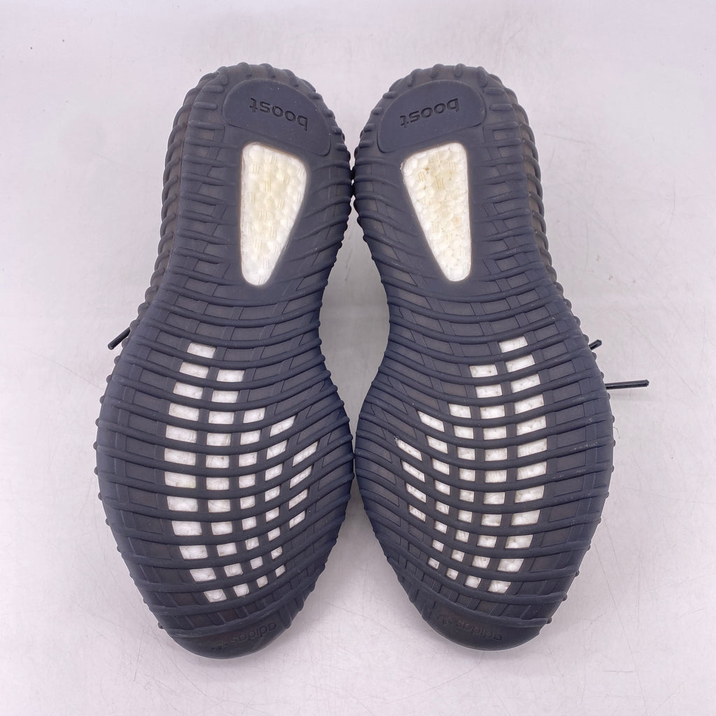 Yeezy 350 v2 "Oreo" 2021 Used Size 10