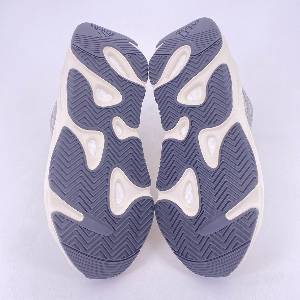 Yeezy 700 v2 "Static" 2018 New Size 9.5