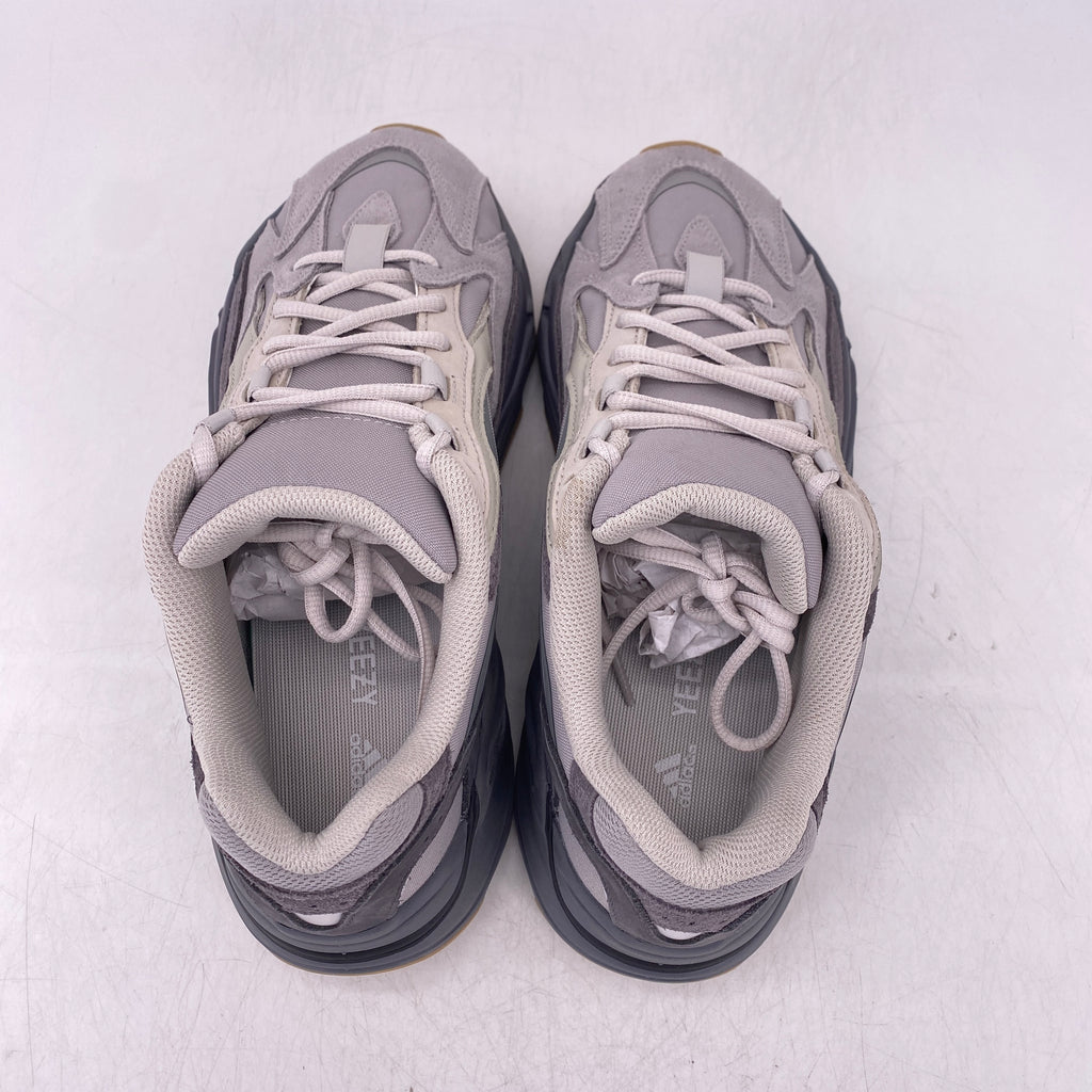 Yeezy 700 v2 "Tephra" 2019 Used Size 8