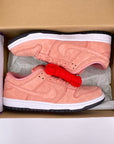Nike SB Dunk Low "Pink Pig" 2021 Used Size 10