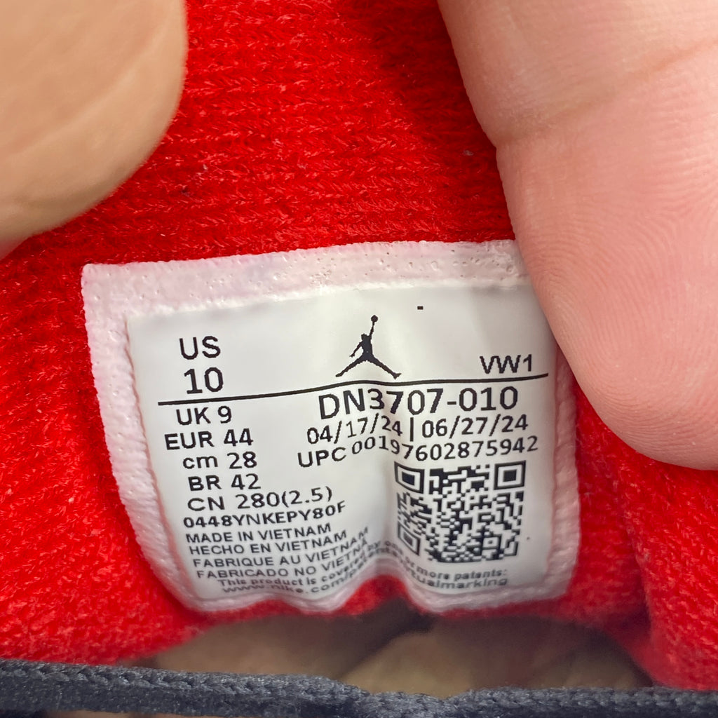 Air Jordan 3 Retro "Black Cement" 2025 Used Size 10