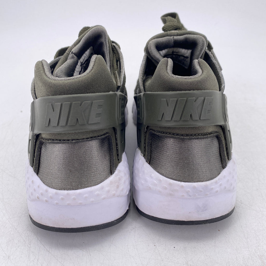 Nike (GS) Huarache Run "Cargo Khaki" 2017 Used Size 6Y