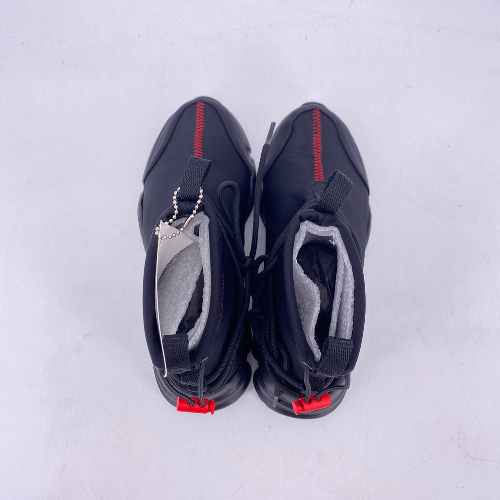 John Geiger 002 "Black"  New Size 6