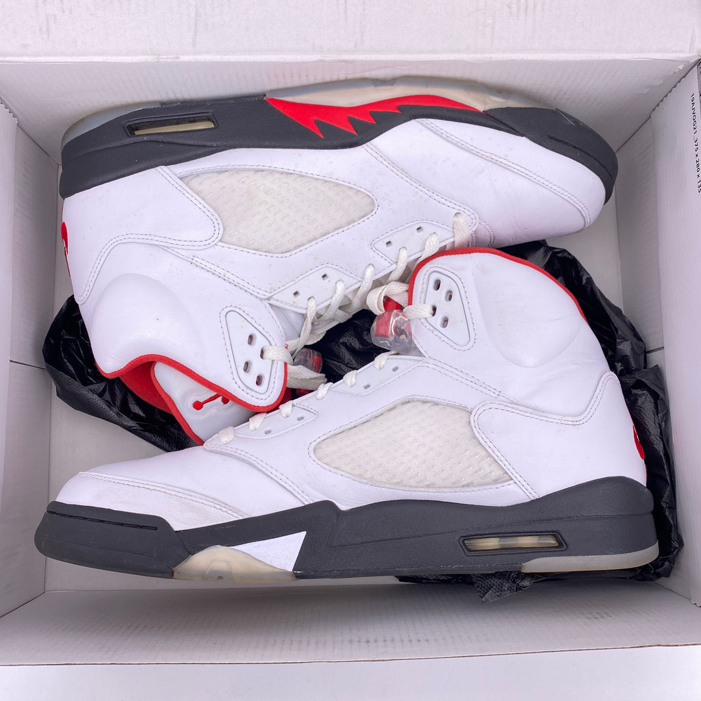 Air Jordan 5 Retro "Fire Red" 2020 Used Size 13