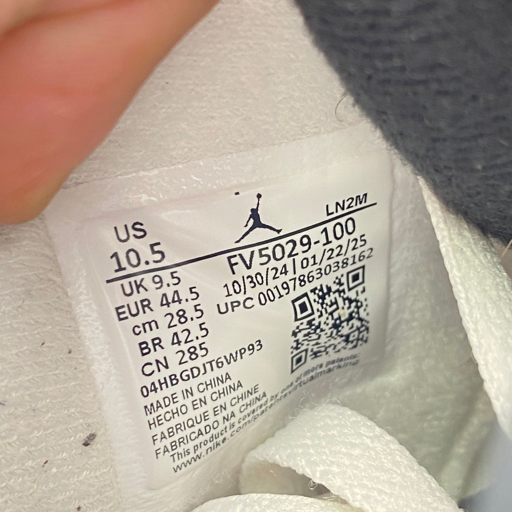 Air Jordan 4 Retro "WHITE CEMENT" 2025 Used Size 10.5