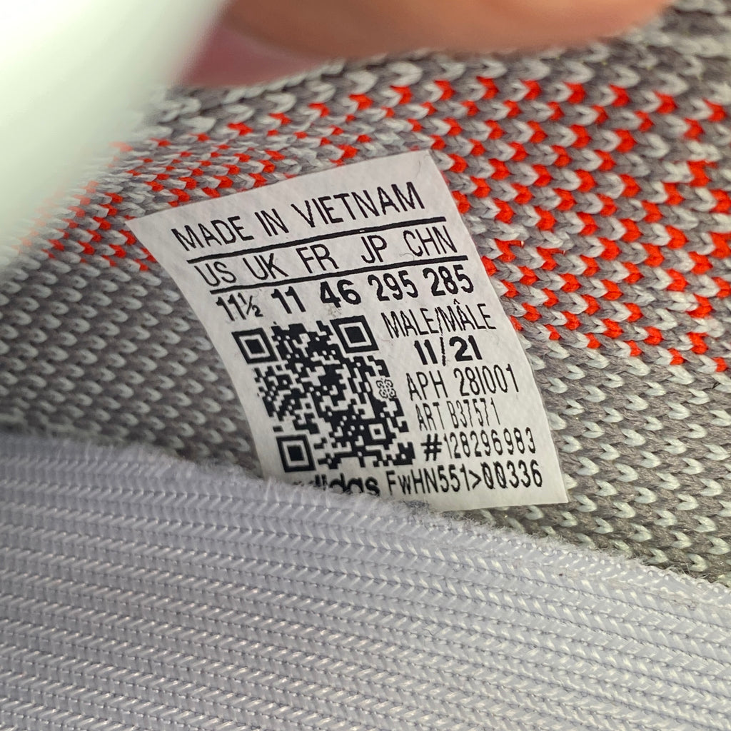 Yeezy 350 v2 "Blue Tint" 2021 Used Size 11.5
