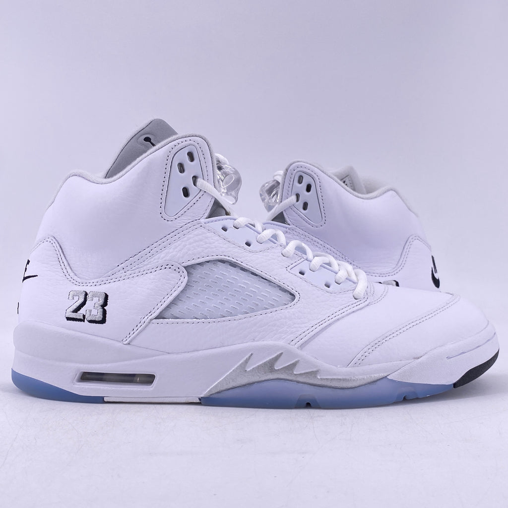 Air Jordan 5 Retro "White Metallic" 2022 Used Size 11.5
