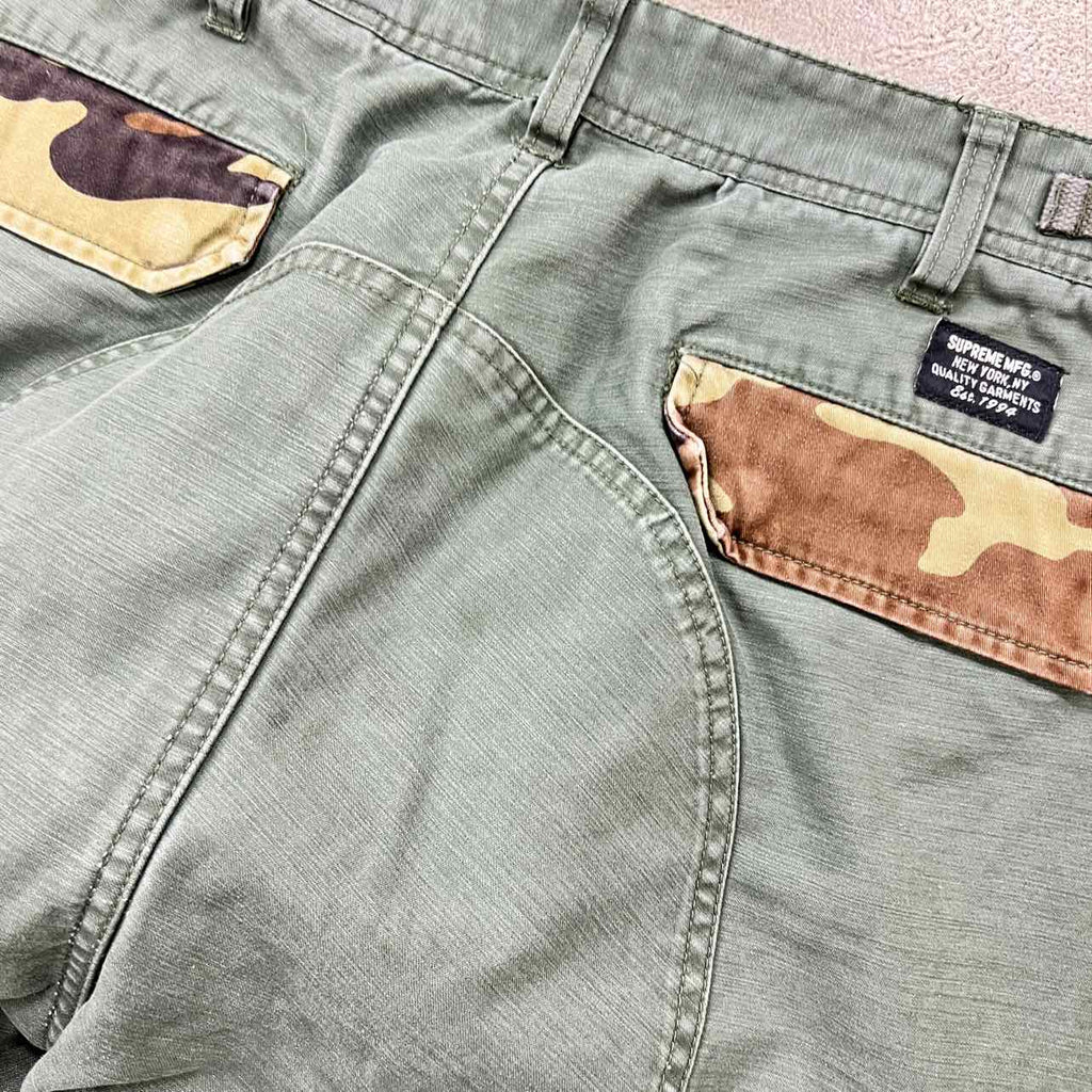 Supreme Pants "CAMO" Olive Used Size 30