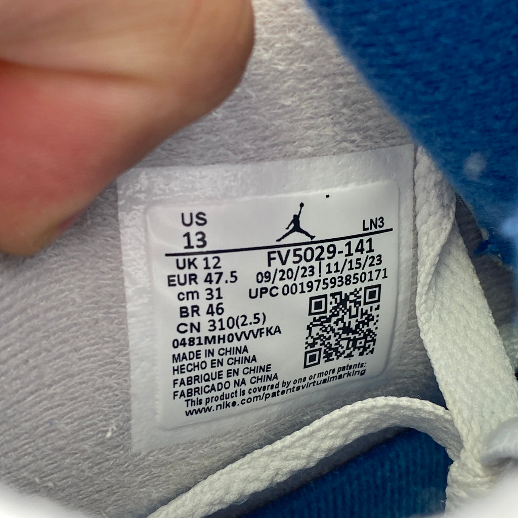 Air Jordan 4 Retro "Military Blue" 2024 Used Size 13