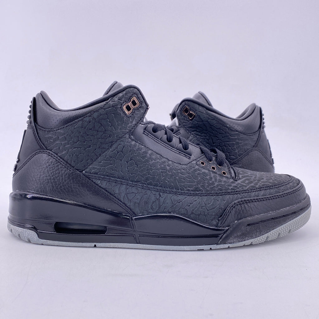 Air Jordan 3 Retro "Black Flip" 2011 Used Size 10.5