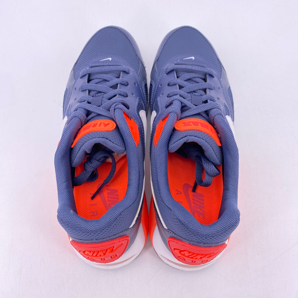 Nike (W) Air Max IVO "Blue Orange" 2017 Used Size 9W
