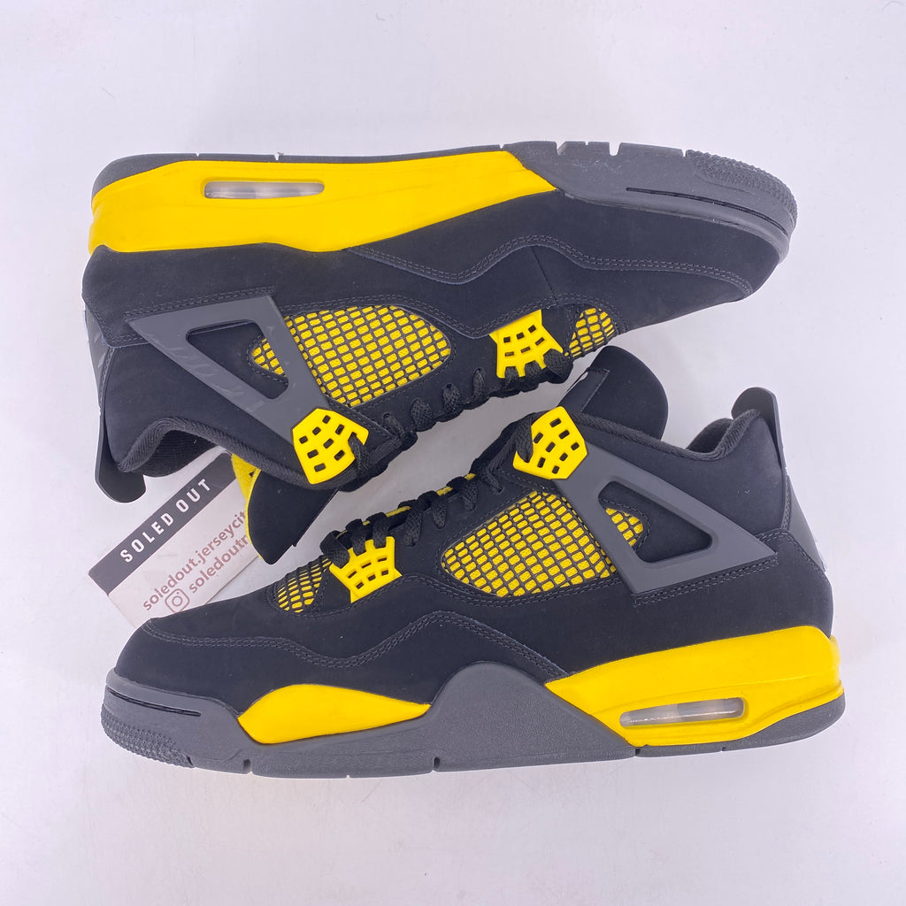 Air Jordan 4 Retro "Thunder" 2023 Used Size 12