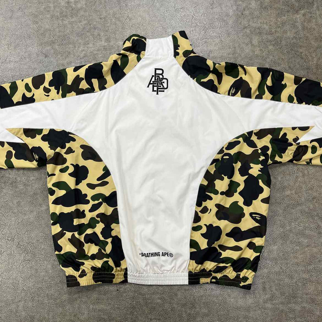 Bape Track Jacket "1ST CAMO STAND COLLAR" Green Used Size XL