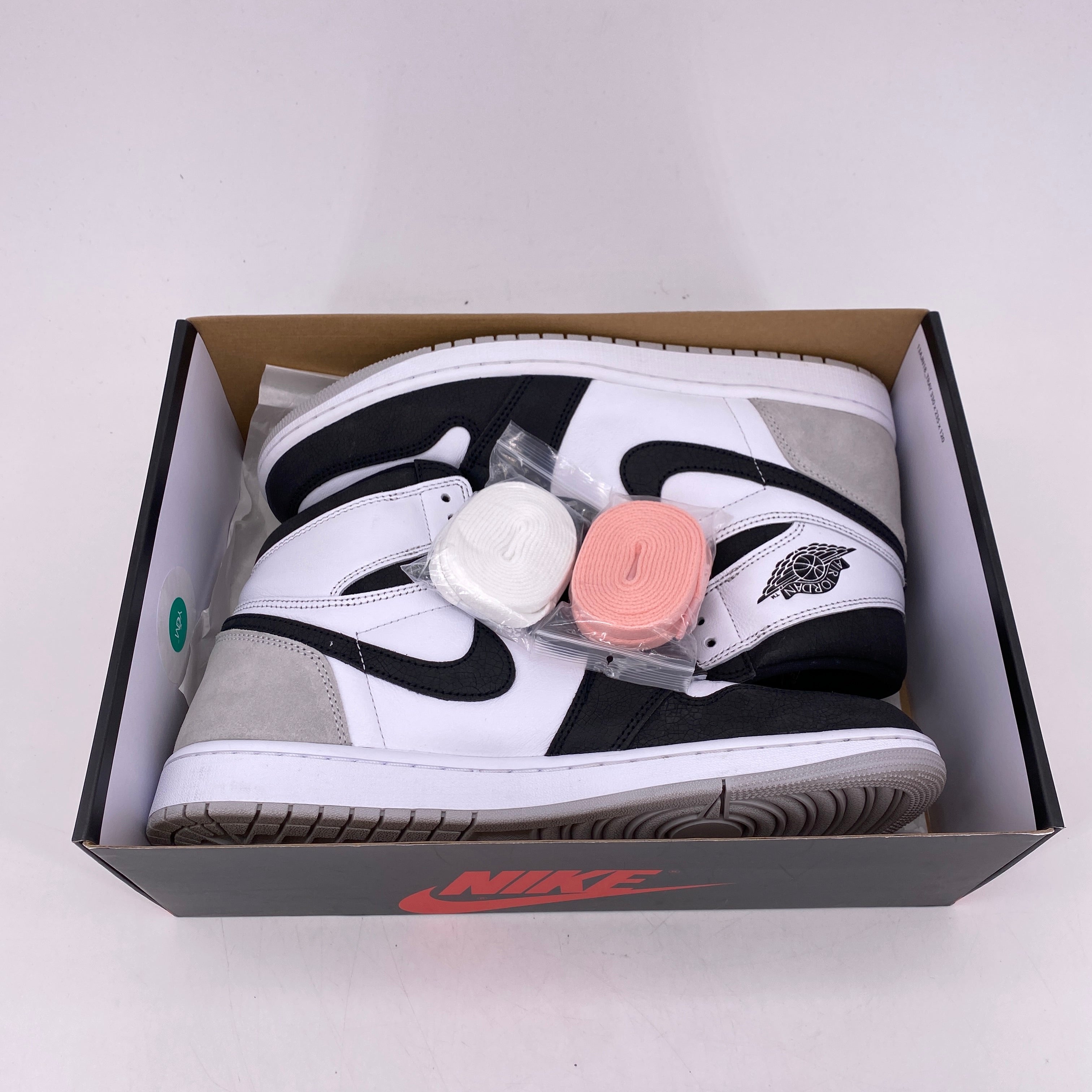 Air Jordan 1 Retro High OG &quot;BLEACHED CORAL&quot; 2022 Used Size 12
