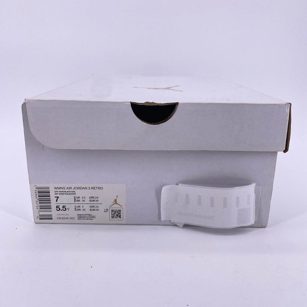 Air Jordan (W) 3 Retro "Off Noir" 2023 Used Size 7W