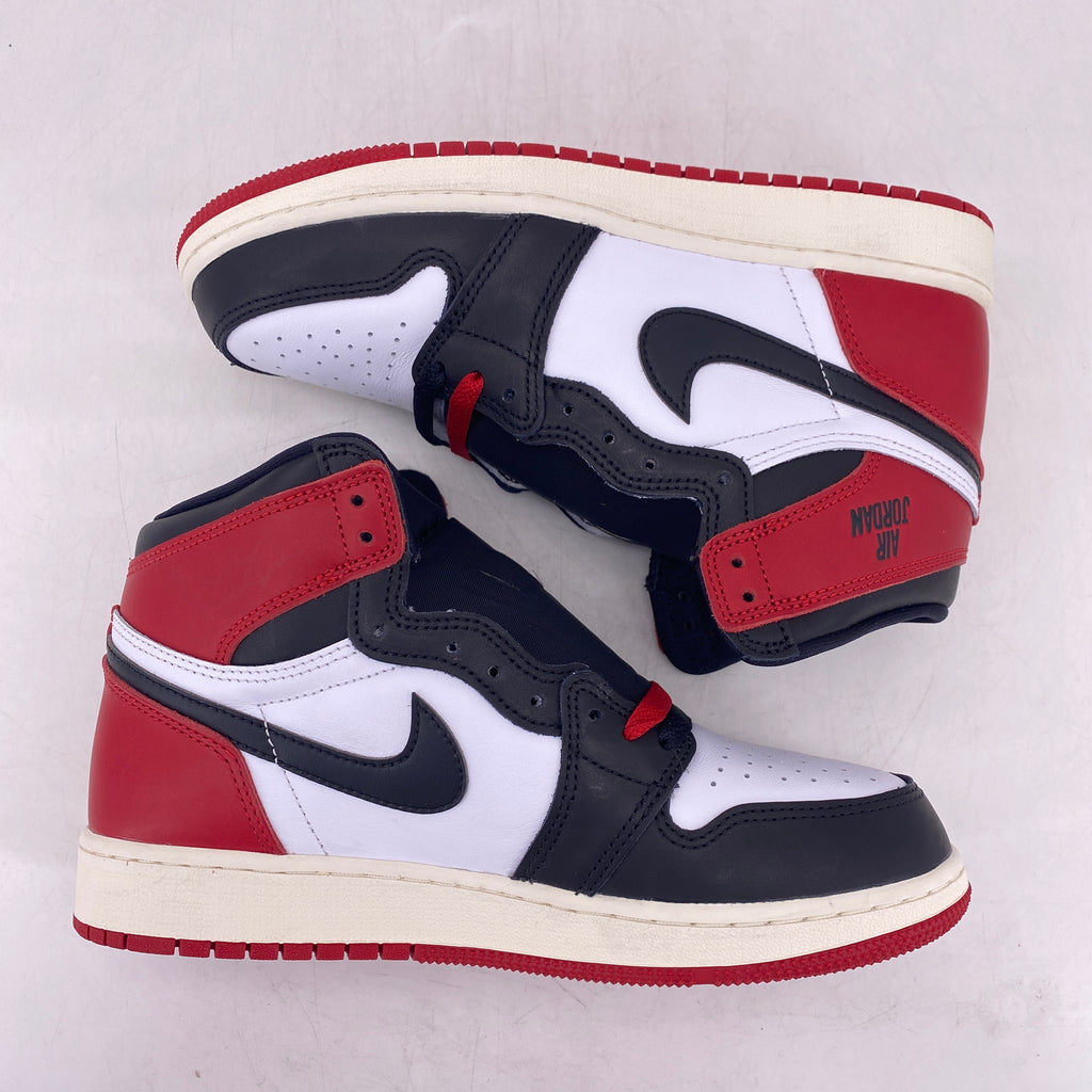 Air Jordan (GS) 1 Retro High OG "Black Toe Reimagined" 2025 New Size 6.5Y