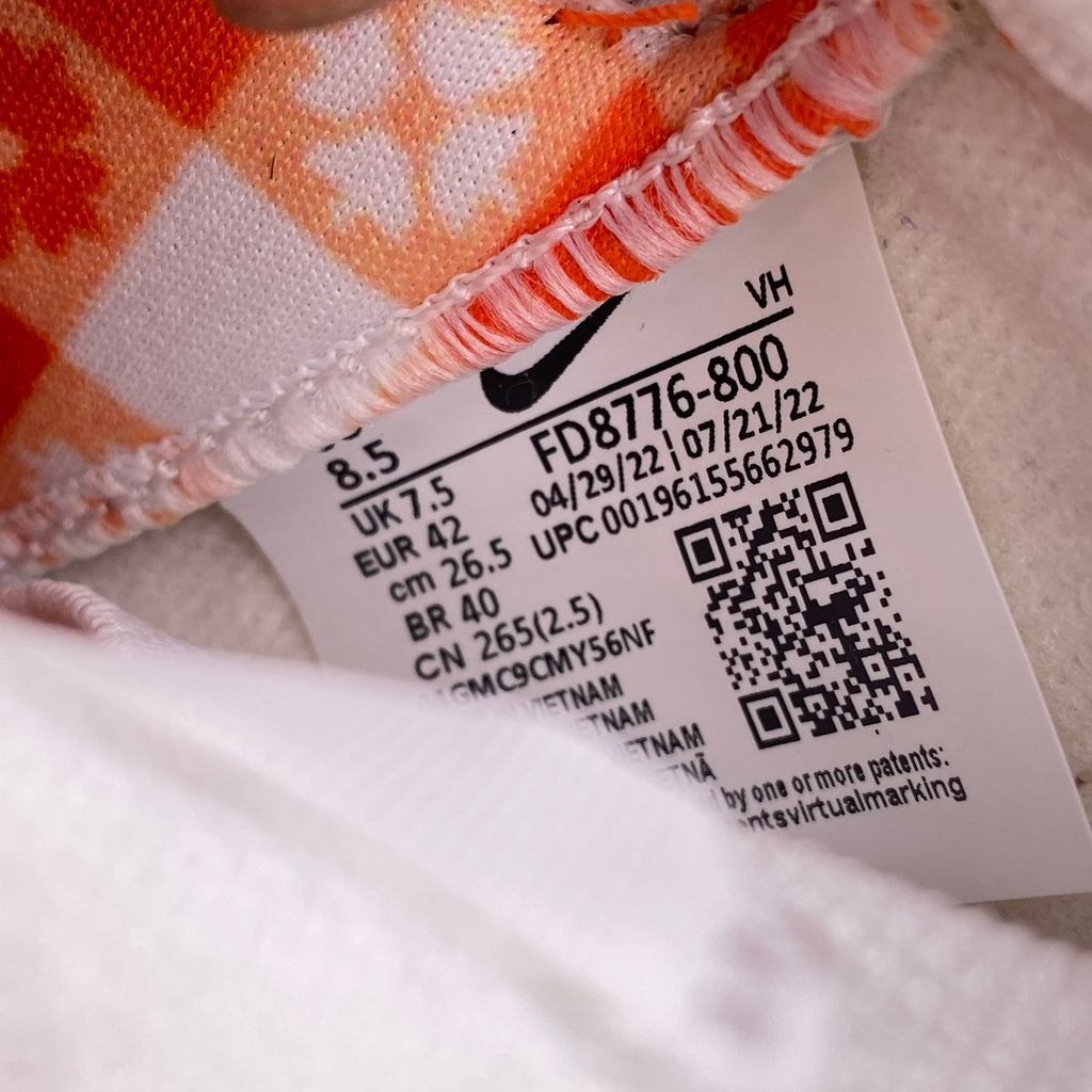 Nike SB Dunk Low "Orange Lobster" 2022 Used Size 8.5