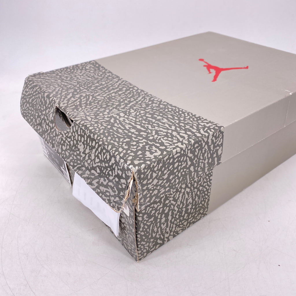 Air Jordan 3 Retro "Cool Grey" 2021 New Size 8