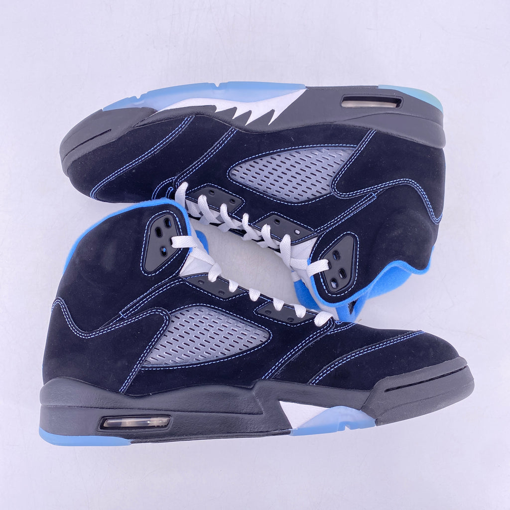 Air Jordan 5 Retro "Black University Blue" 2026 Used Size 11