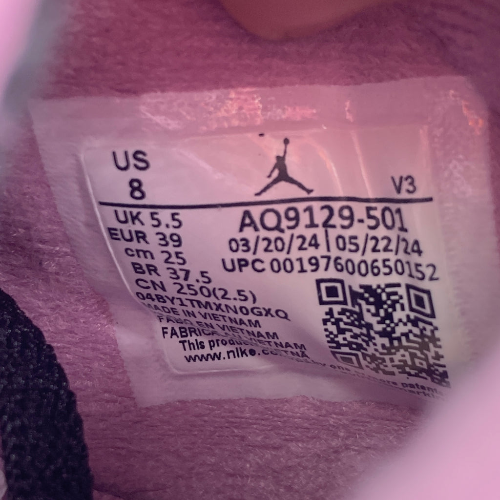 Air Jordan (W) 4 Retro "Orchid" 2024 Used Size 8W