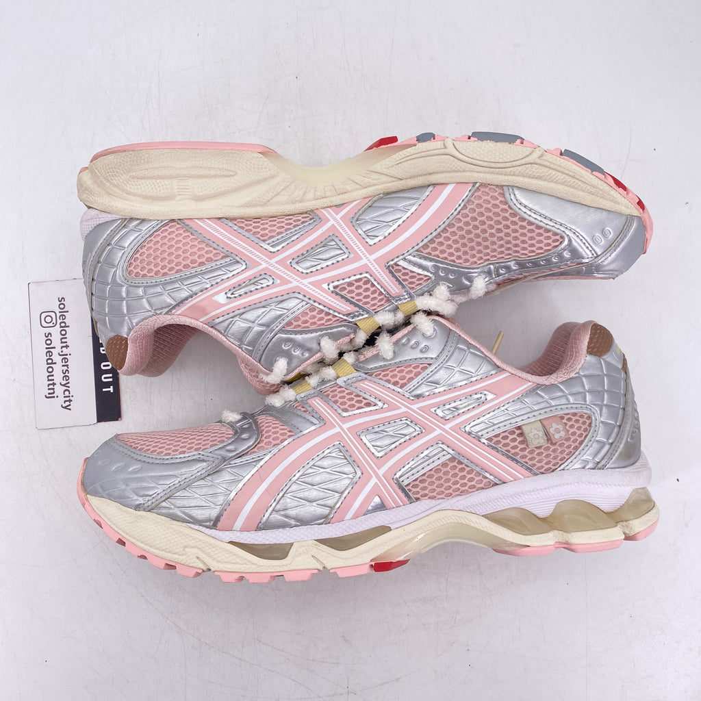 Asics Gel-Nimbus 10.1 "Banana Split Strawberry" 2025 Used Size 10.5