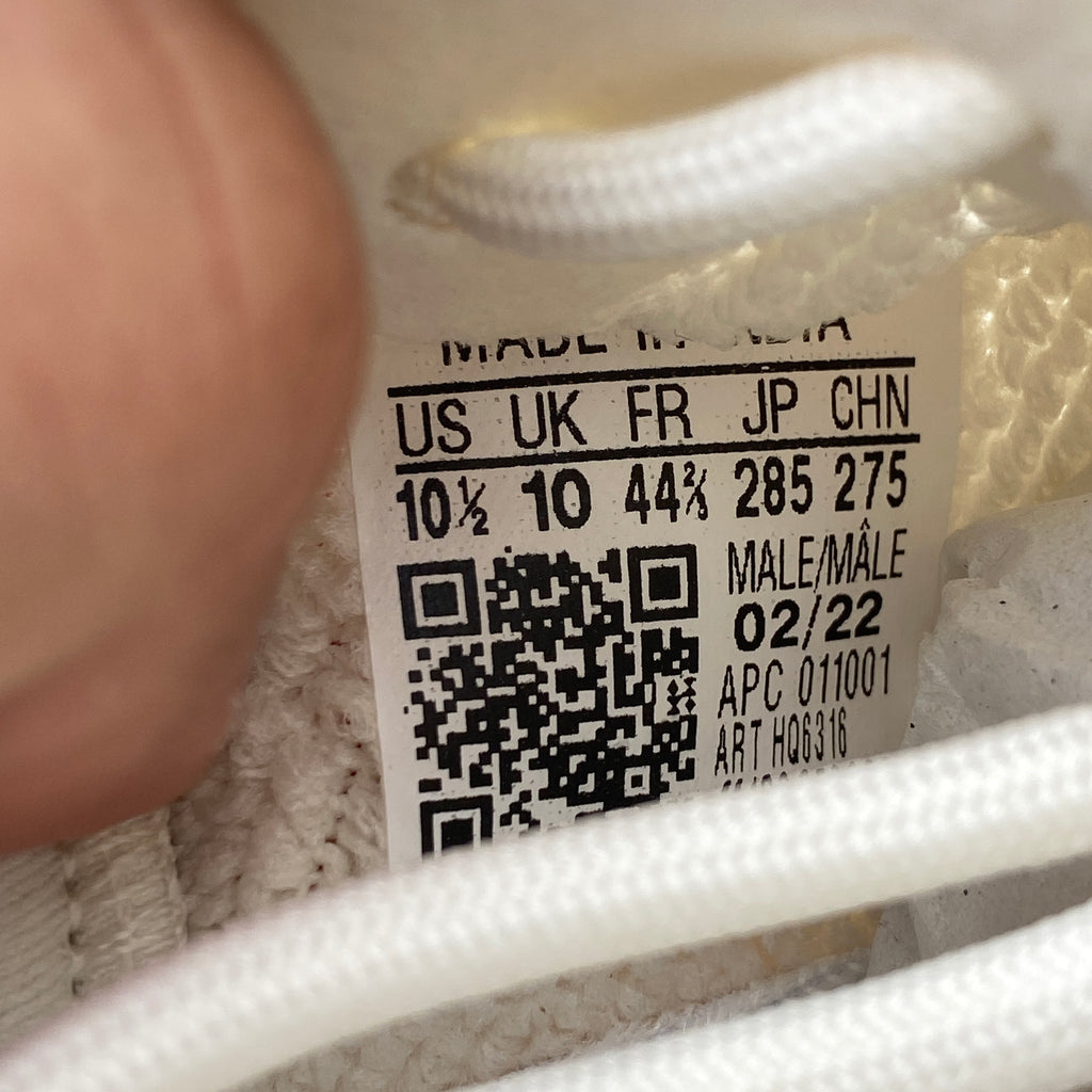 Yeezy 350 v2 "Bone" 2022 New (Cond) Size 10.5