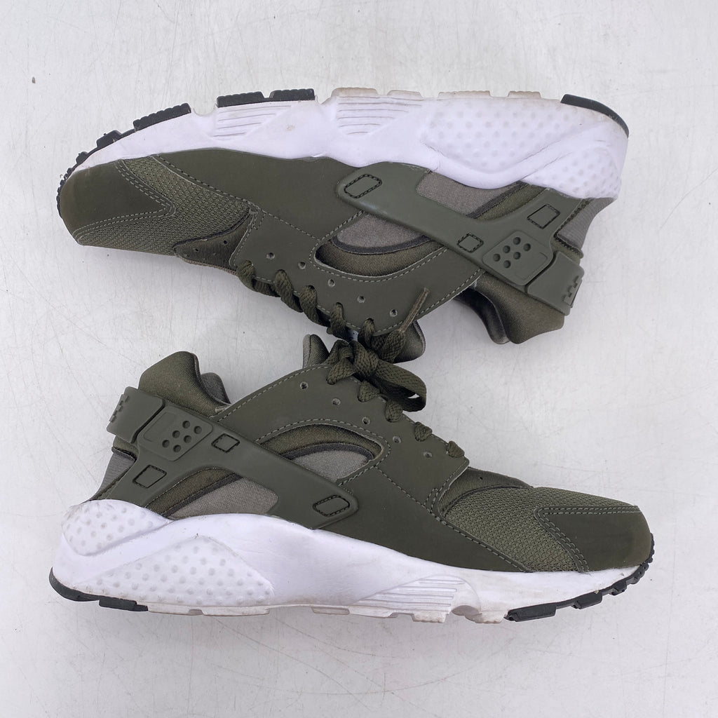 Nike (GS) Huarache Run "Cargo Khaki" 2017 Used Size 6Y