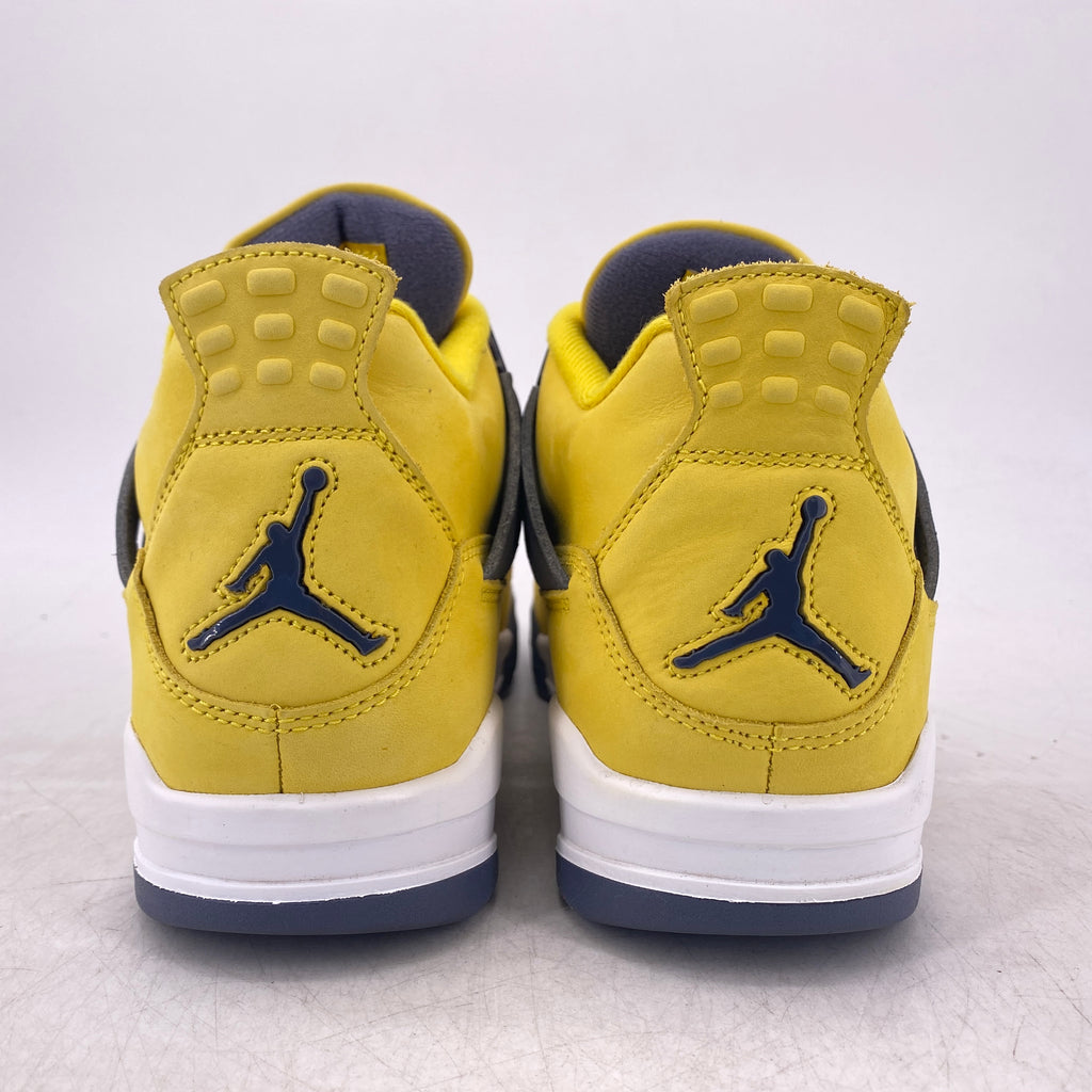 Air Jordan 4 Retro "Lightning" 2021 Used Size 8