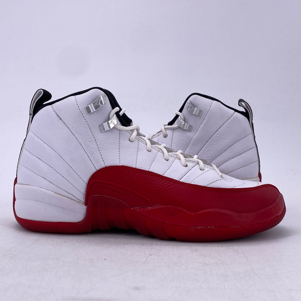 Air Jordan (GS) 12 Retro "Cherry" 2023 Used Size 7Y