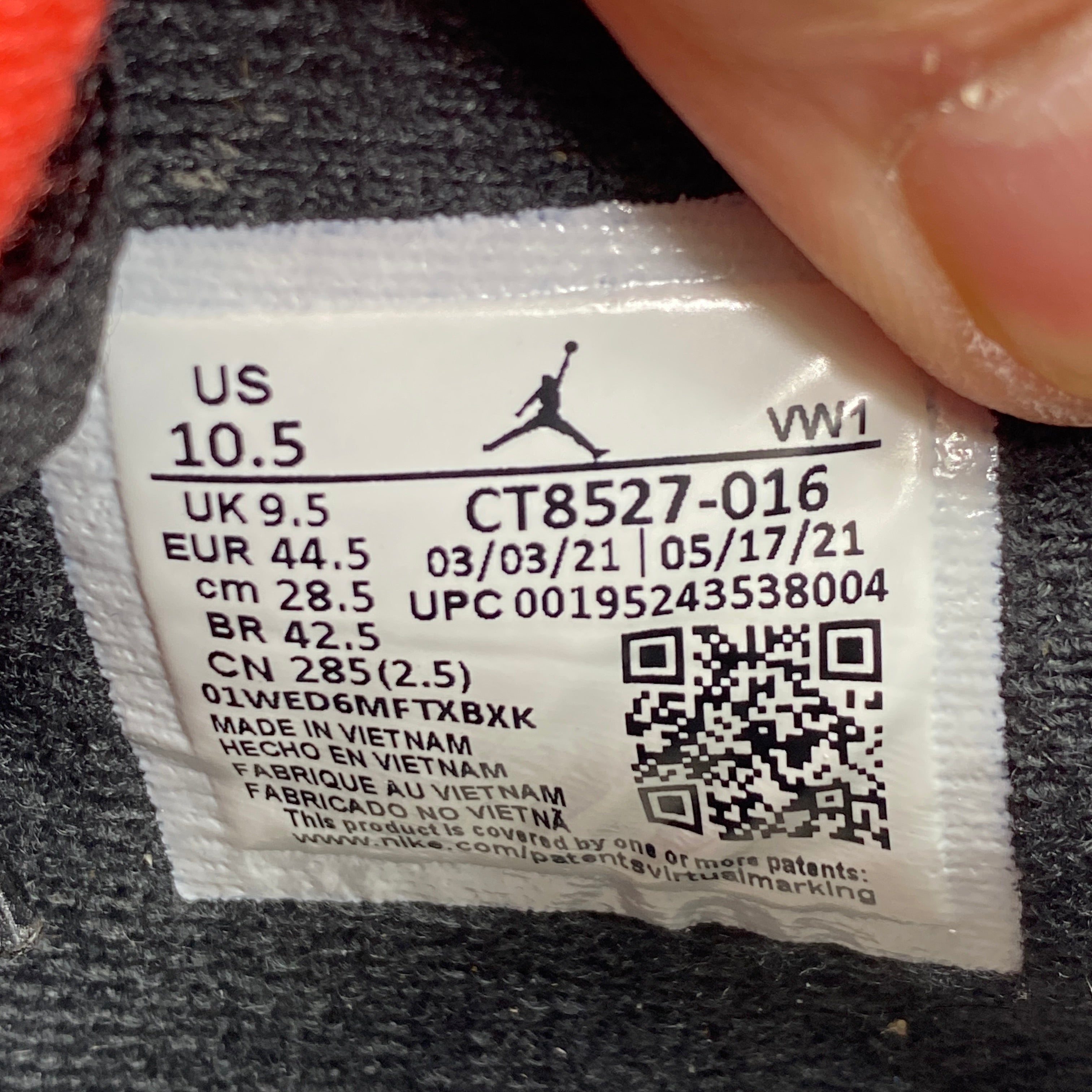 Air Jordan 4 Retro &quot;Red Thunder&quot; 2022 Used Size 10.5