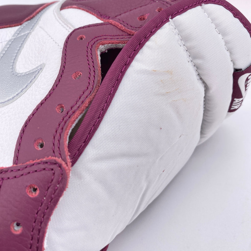 Air Jordan 1 Retro High OG "Bordeaux" 2021 New Size 10