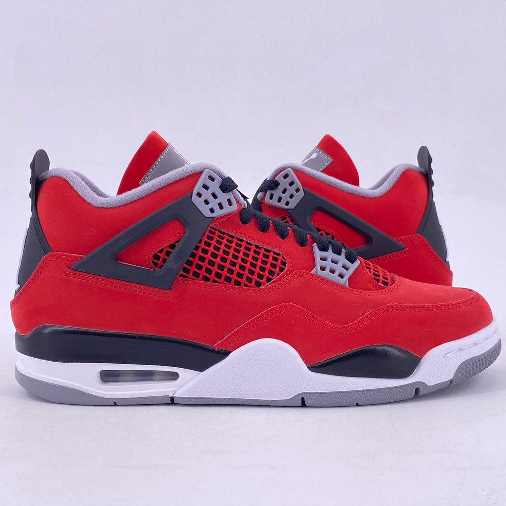Air Jordan 4 Retro "Toro Bravo" 2026 New Size 9.5