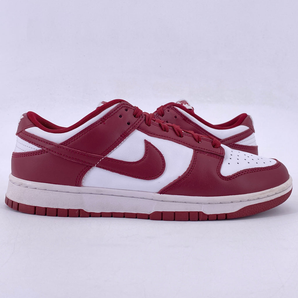Nike Dunk Low "Team Red" 2022 Used Size 9