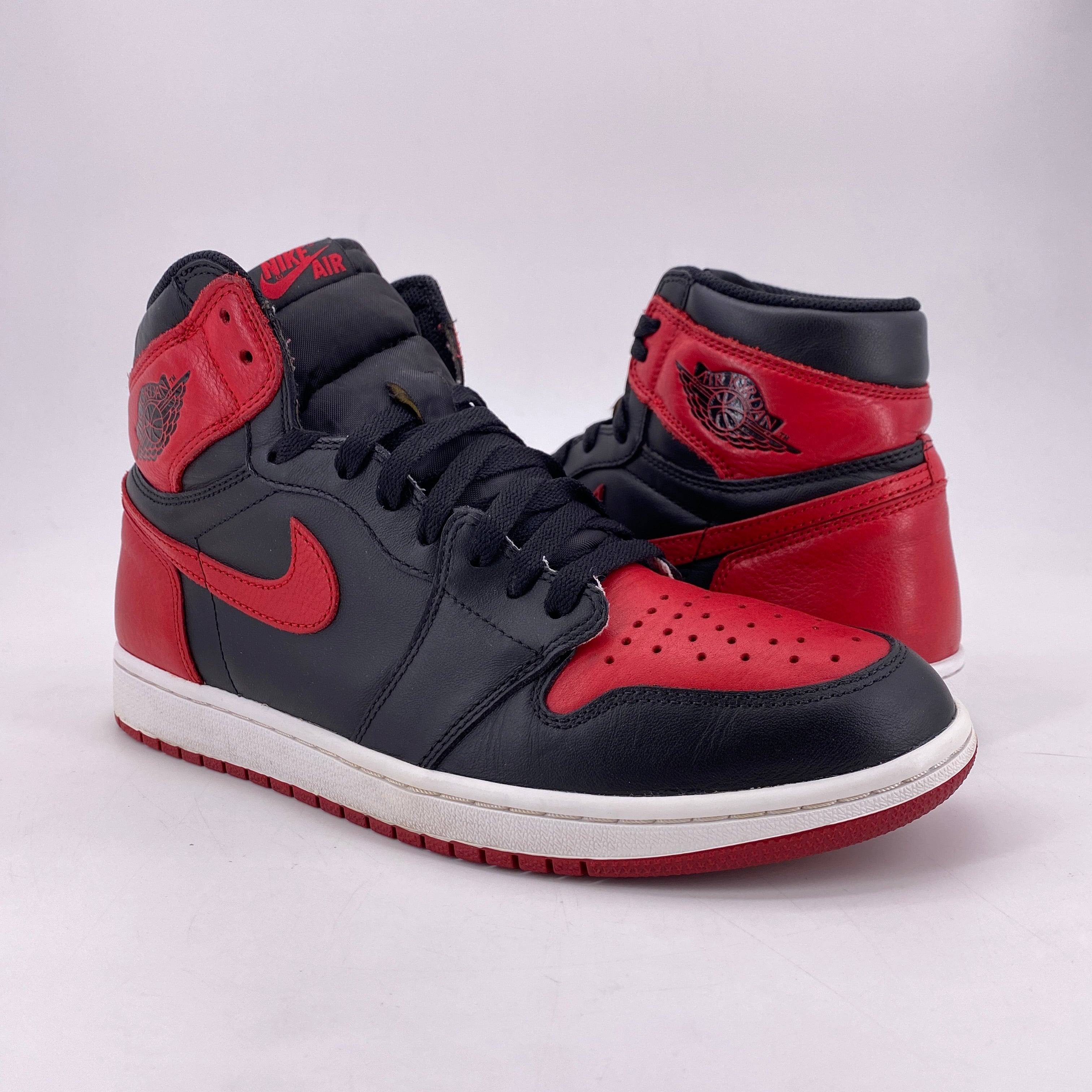 Air Jordan 1 Retro High OG &quot;BANNED&quot; 2016 Used Size 10.5