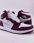 Air Jordan 1 Retro High OG "Bordeaux" 2021 New Size 10.5