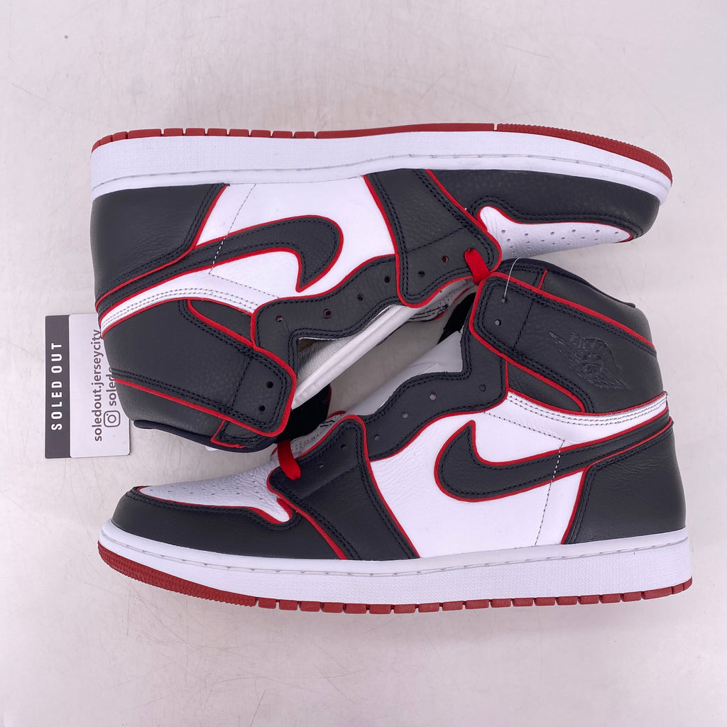 Air Jordan 1 Retro High OG "Bloodline" 2019 New Size 13