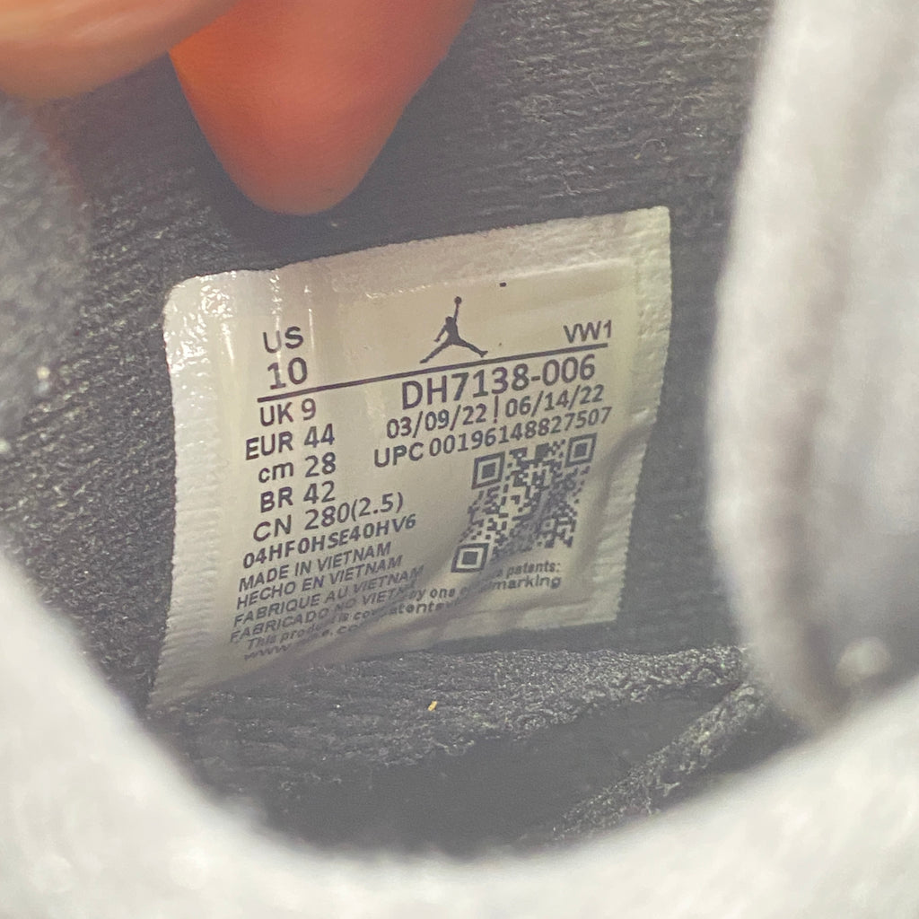 Air Jordan 4 Retro "Black Canvas" 2022 Used Size 10