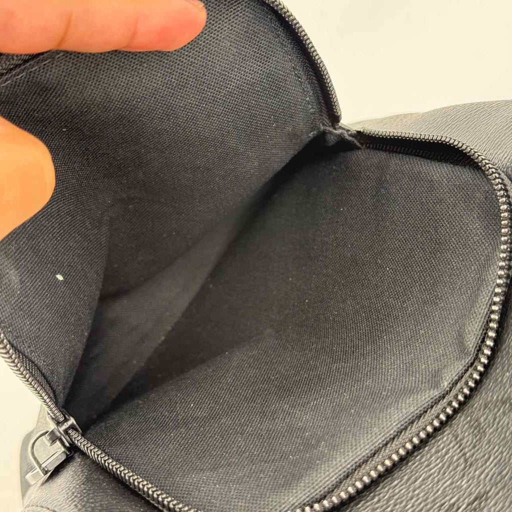 Louis Vuitton Crossbody "DUO" Used Black Size OS
