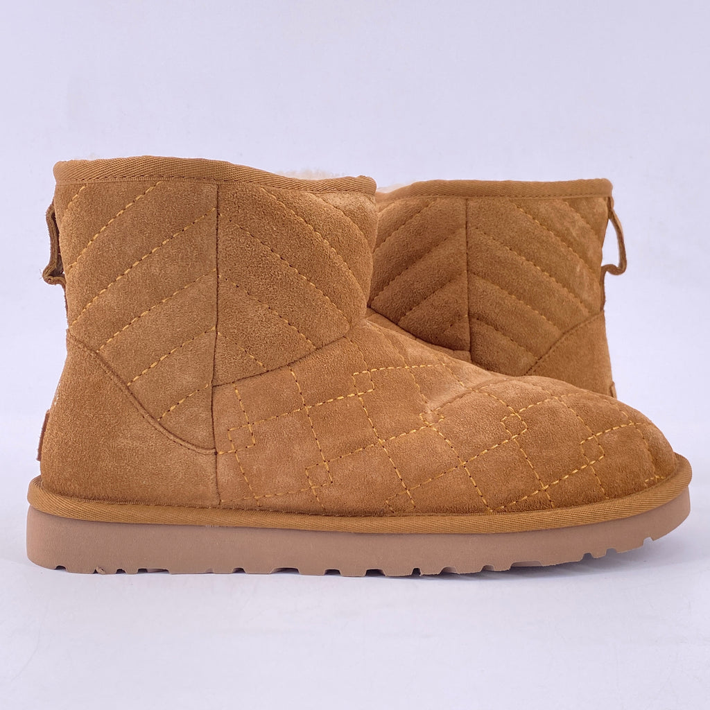 UGG (W) Arden "Chestnut"  New Size 9W