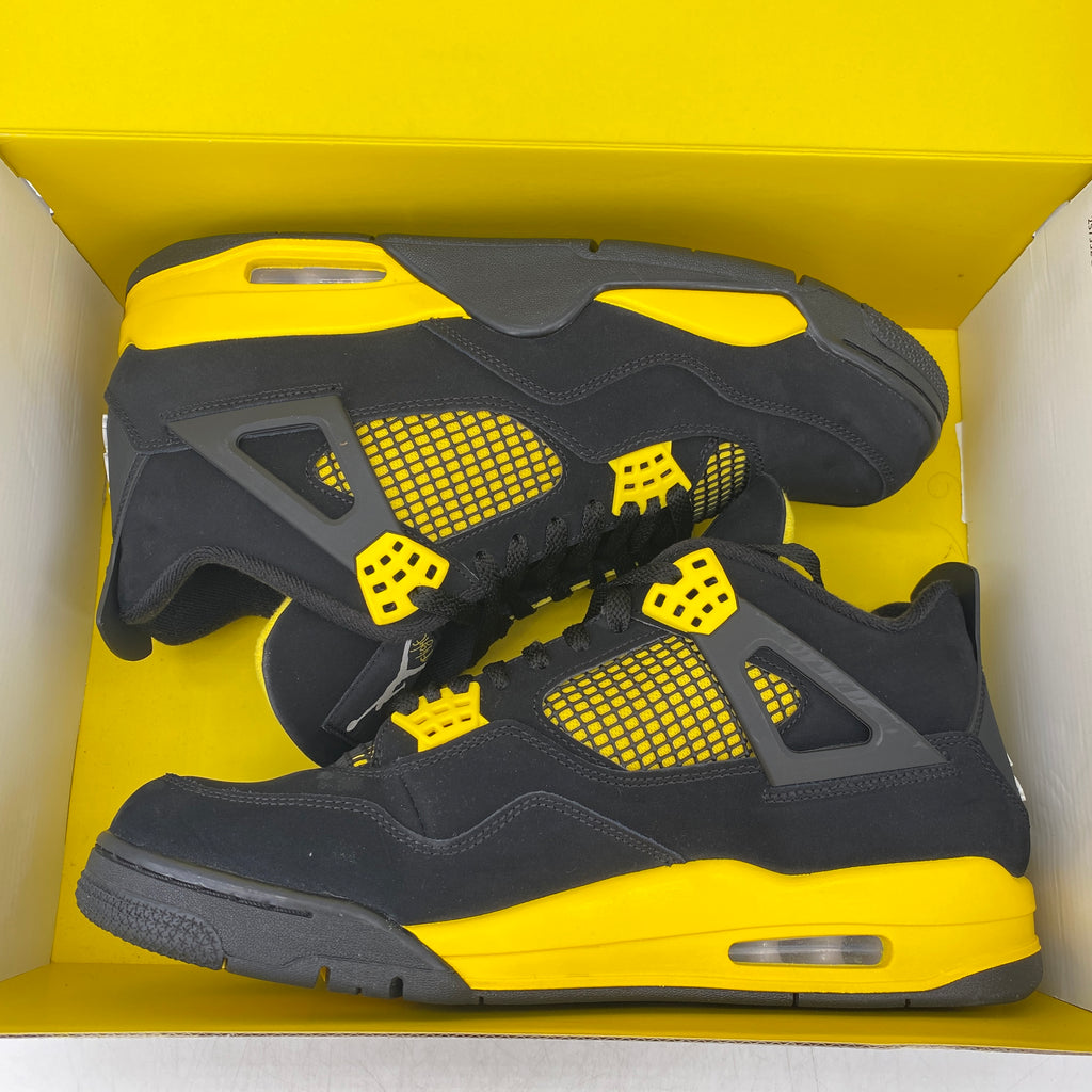 Air Jordan 4 Retro "Thunder" 2023 Used Size 11.5