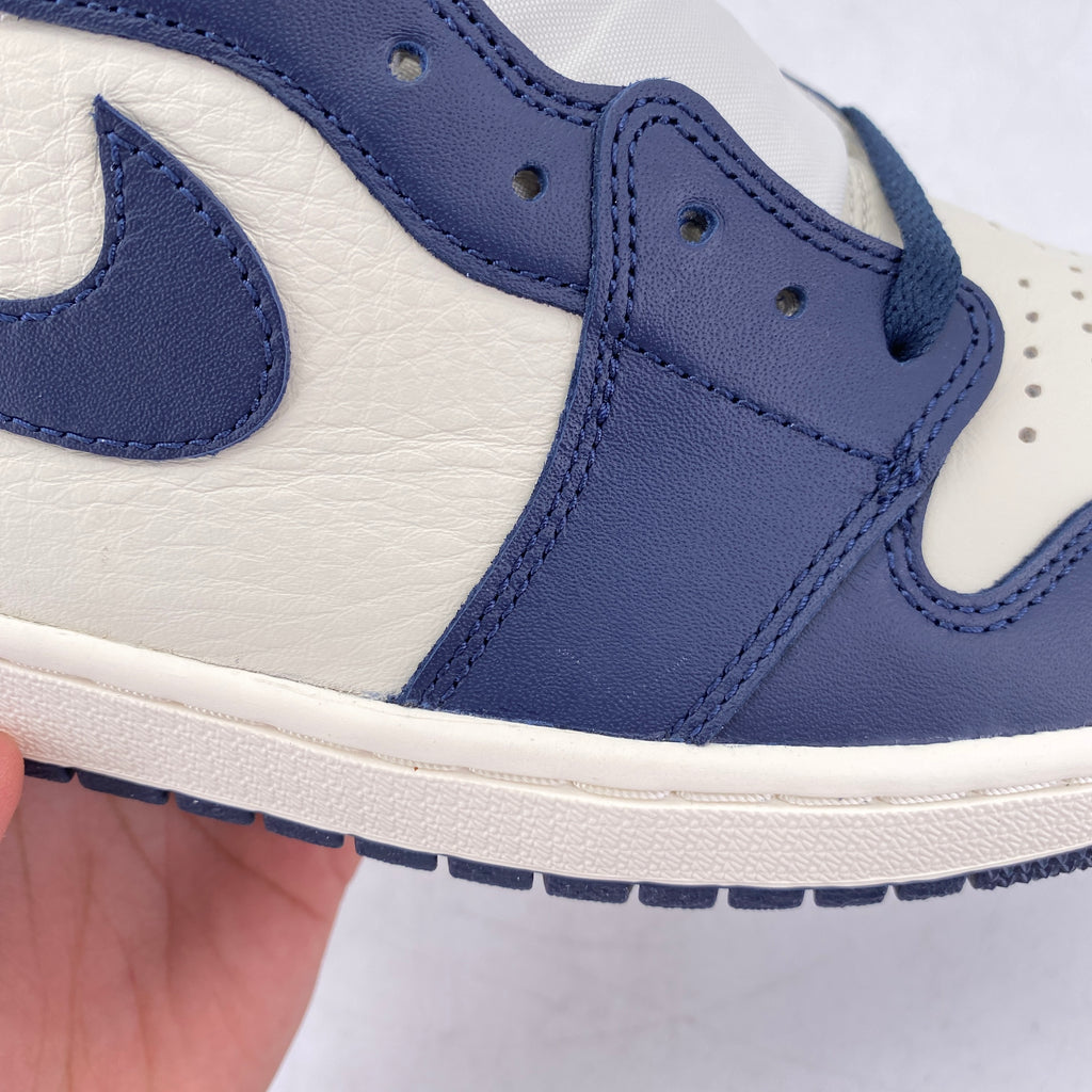 Air Jordan 1 Retro High OG "Unc Obsidian" 2019 New Size 13