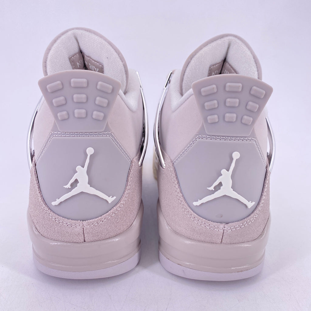 Air Jordan (W) 4 Retro "Frozen Moments" 2023 Used Size 11W
