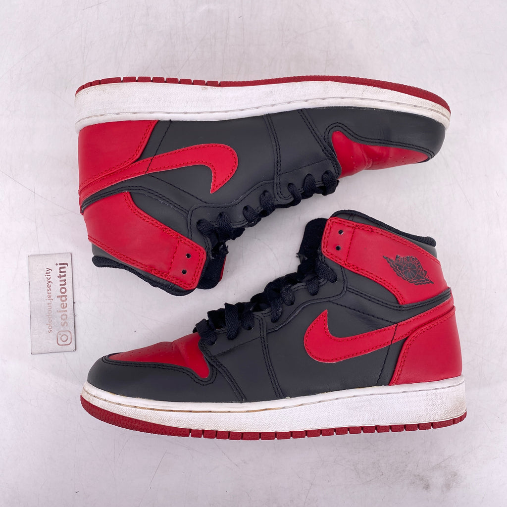 Air Jordan (GS) 1 Retro High OG "Bred" 2013 Used Size 5.5Y