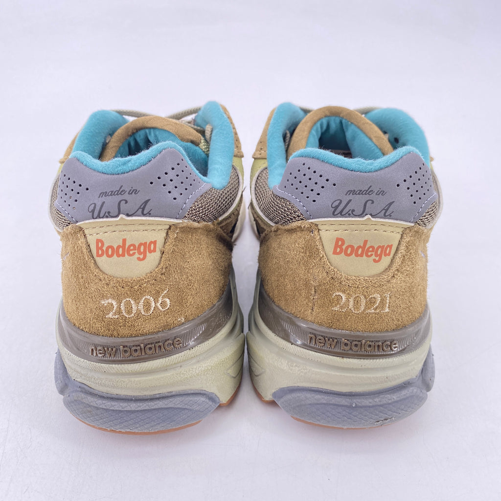New Balance 990V3 "Bodega Here To Stay" 2021 Used Size 8