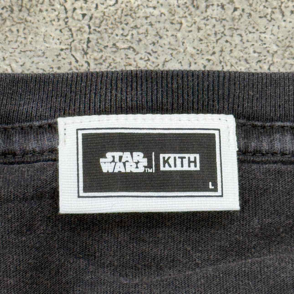 Kith T-Shirt "STAR WARS EXPLODING VADER" Black New Size L