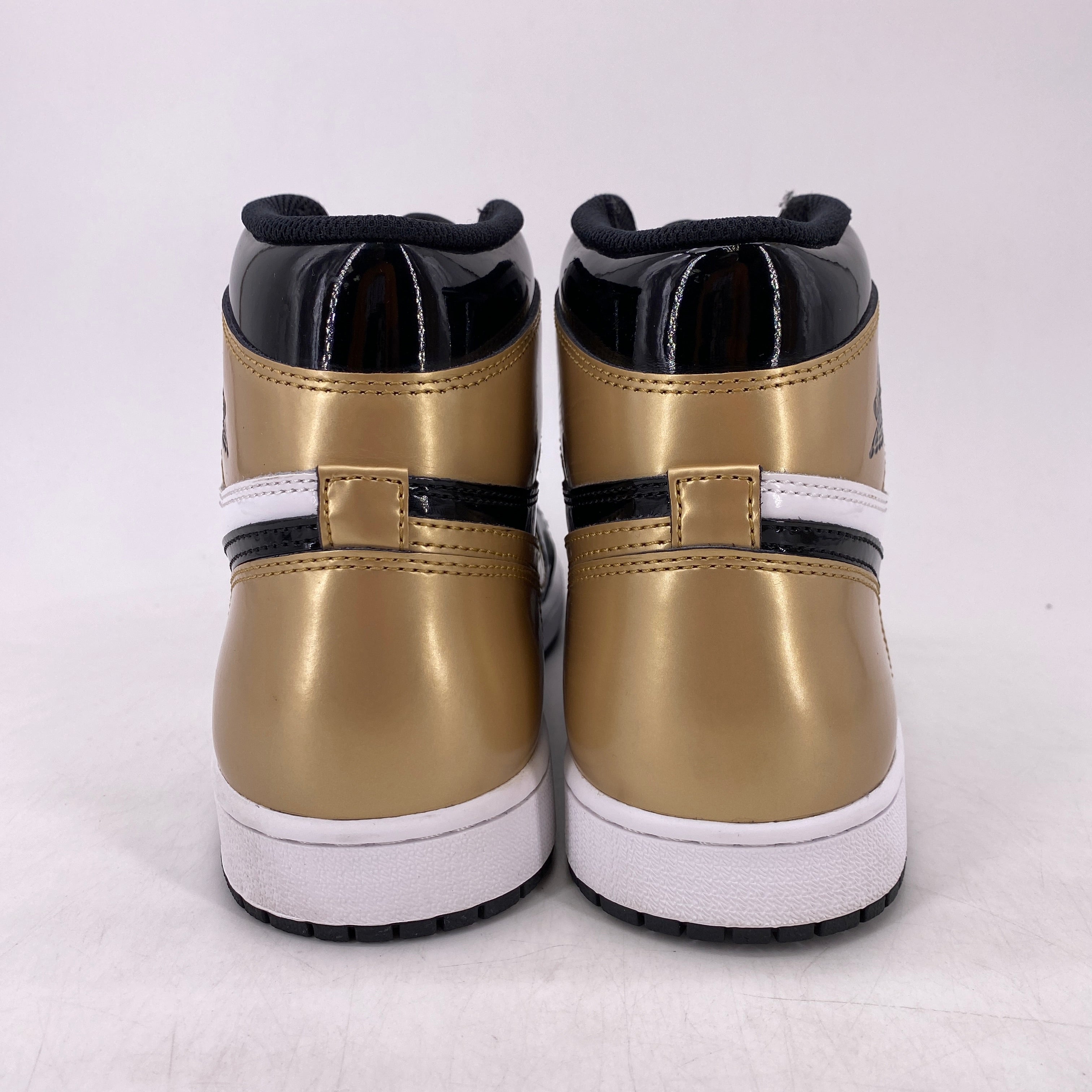 Air Jordan 1 Retro High OG &quot;Gold Toe&quot; 2018 Used Size 9