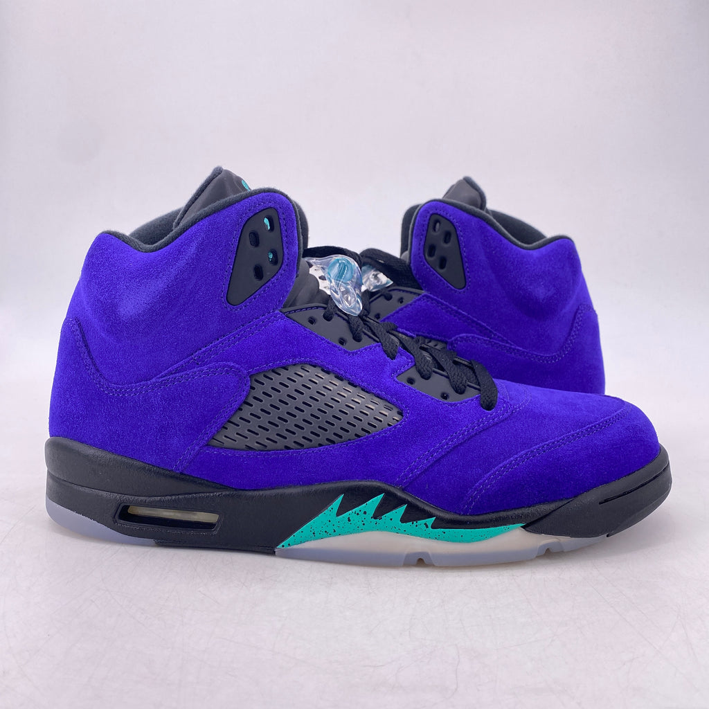 Air Jordan 5 Retro "Alternate Grape" 2020 Used Size 11.5